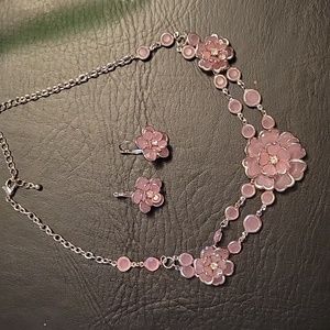 Classy pink and silver flower necklace and earrings